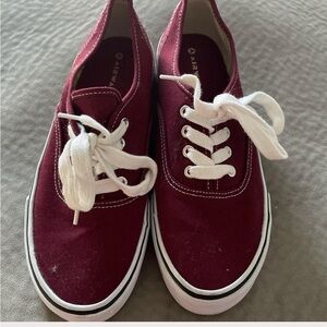 Airwalk Women's Maroon Canvas Sneakers